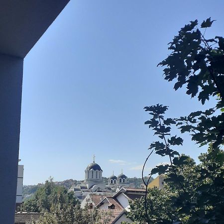 Nina Apartment Валево Екстериор снимка